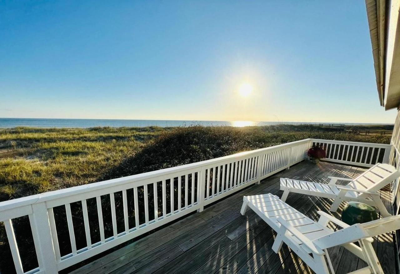 Beach Box Villa Southport Exterior photo